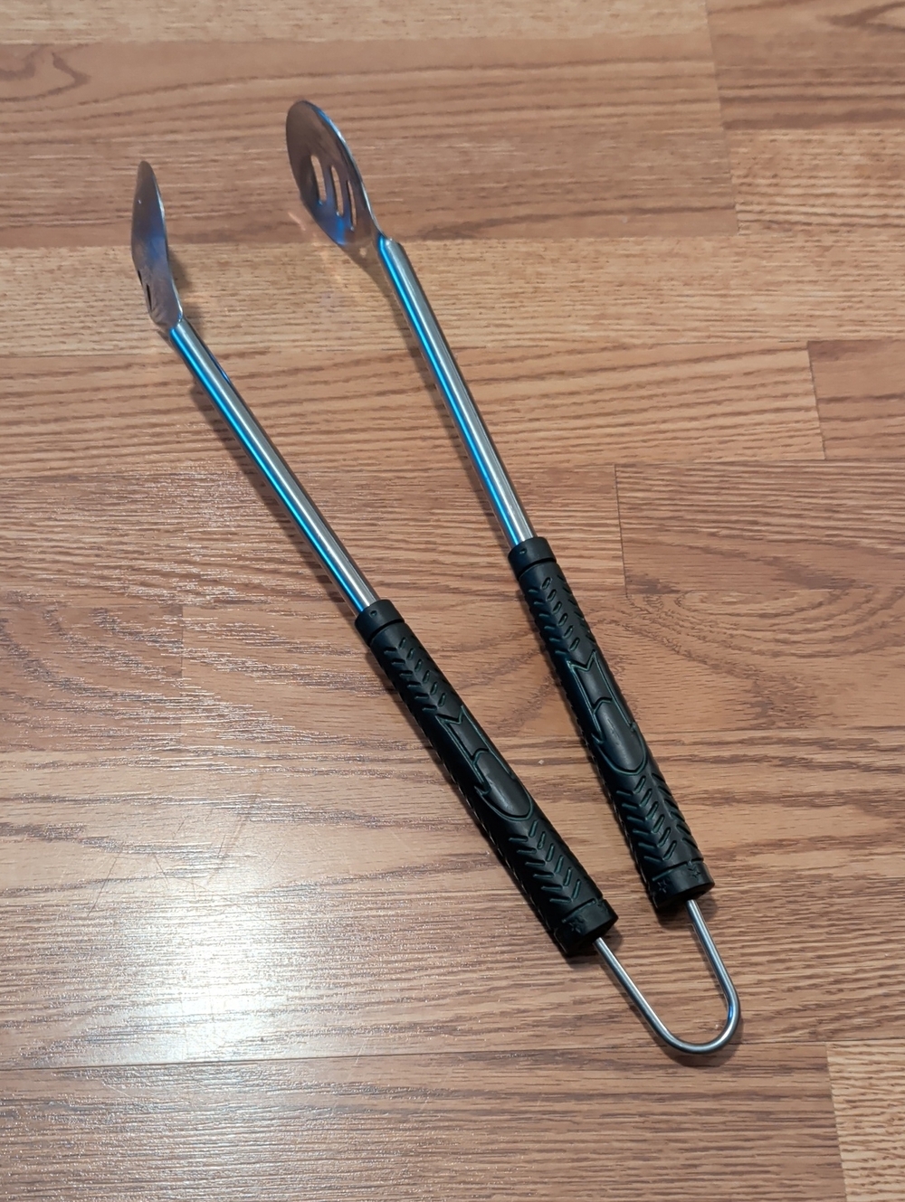 Stainless Steel BBQ Tongs with Black Grip